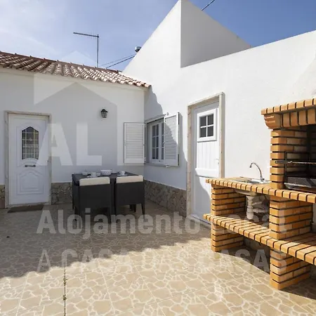 White House By Acasadascasas Feriehus Mafra